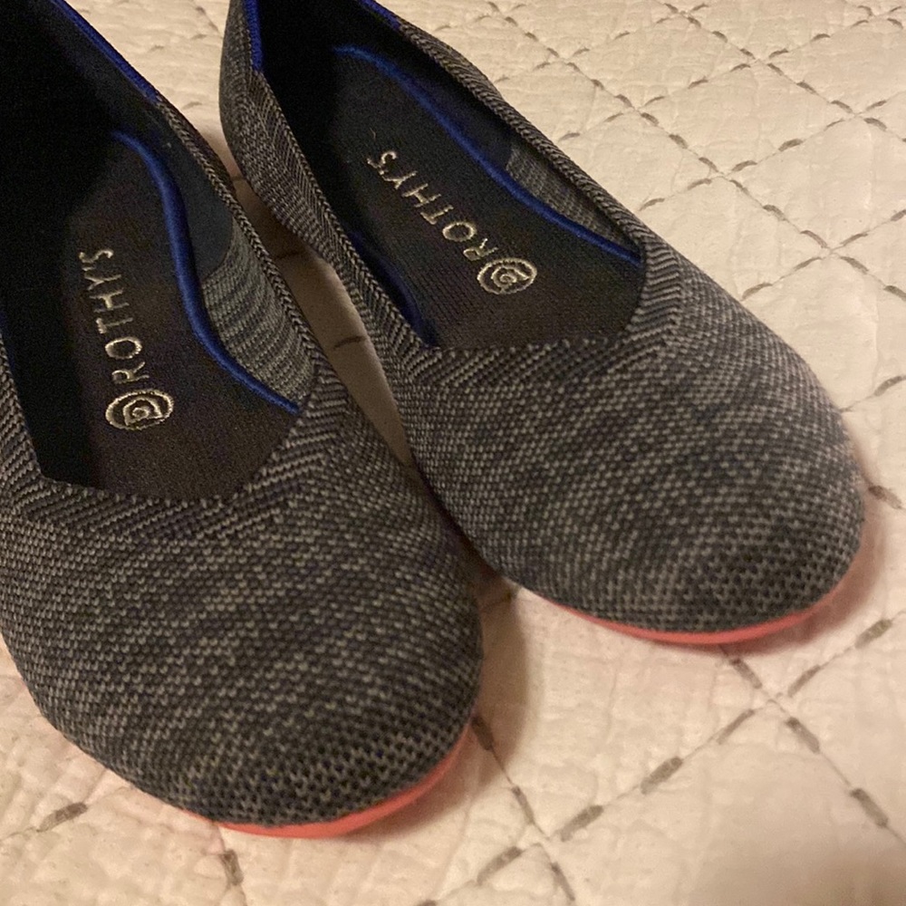 Rothy’s Retired Charcoal Birdseye Flats Pink Soles Size 9